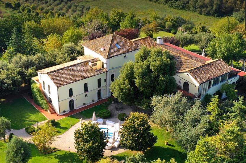 Hotel Casale Delle Arti Mosciano SantʼAngelo Exterior foto