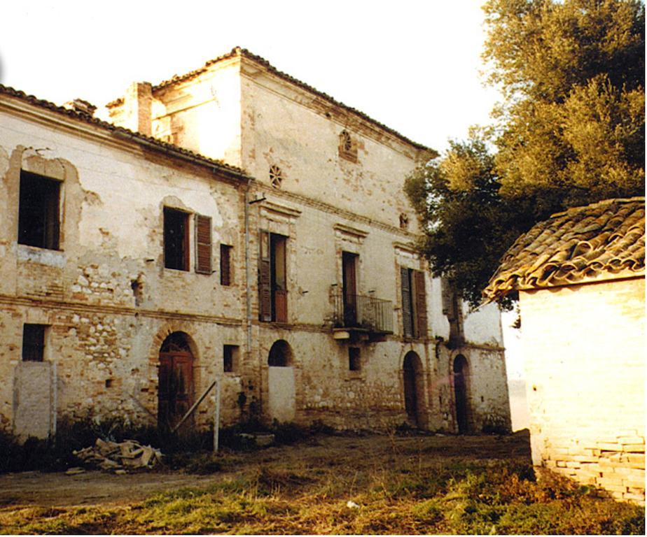 Hotel Casale Delle Arti Mosciano SantʼAngelo Exterior foto